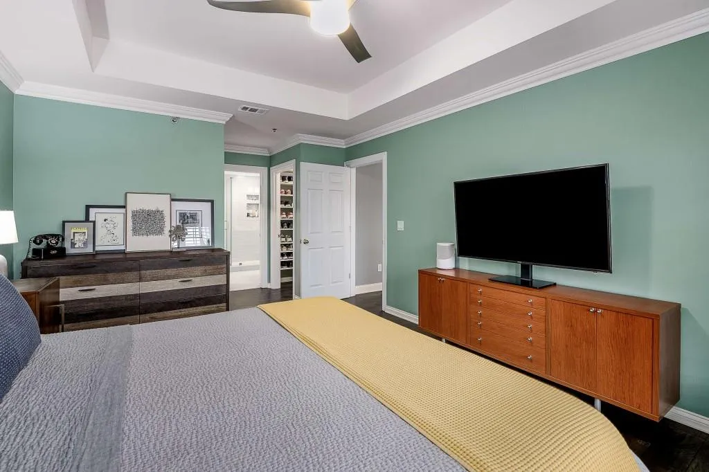 211 Colonial Homes Drive Nw Unit 2705, Atlanta, Georgia 30309, 2 Bedrooms Bedrooms, ,2 BathroomsBathrooms,Residential,For Sale,211 Colonial Homes Drive Nw Unit 2705,7687855