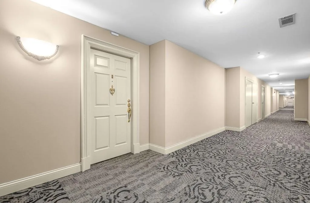 211 Colonial Homes Drive Nw Unit 2705, Atlanta, Georgia 30309, 2 Bedrooms Bedrooms, ,2 BathroomsBathrooms,Residential,For Sale,211 Colonial Homes Drive Nw Unit 2705,7687855