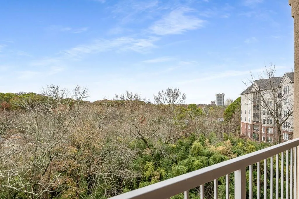 211 Colonial Homes Drive Nw Unit 2705, Atlanta, Georgia 30309, 2 Bedrooms Bedrooms, ,2 BathroomsBathrooms,Residential,For Sale,211 Colonial Homes Drive Nw Unit 2705,7687855