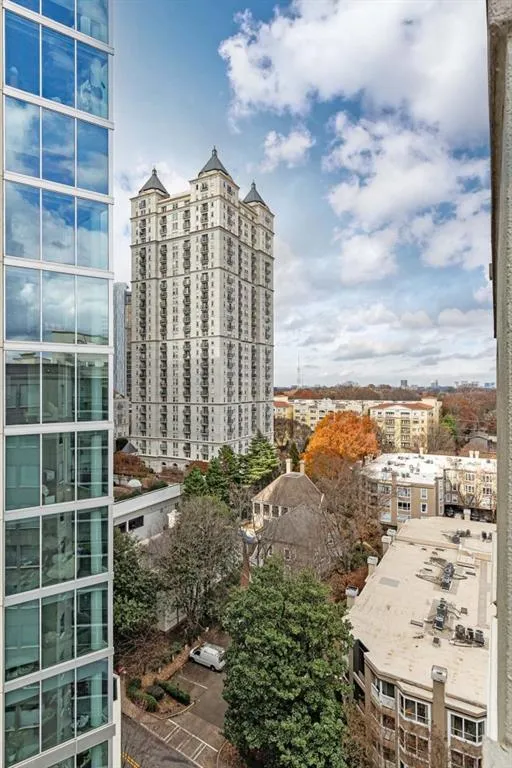 275 13th Street Ne Unit 1106, Atlanta, Georgia 30309, 1 Bedroom Bedrooms, ,1 BathroomBathrooms,Residential,For Sale,275 13th Street Ne Unit 1106,7634921