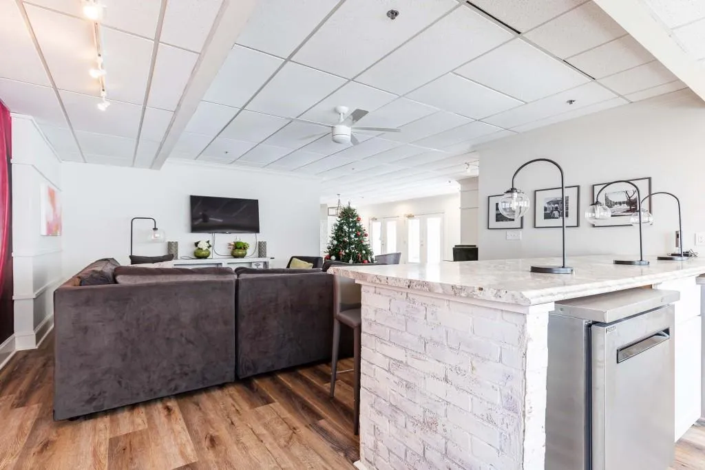 275 13th Street Ne Unit 1106, Atlanta, Georgia 30309, 1 Bedroom Bedrooms, ,1 BathroomBathrooms,Residential,For Sale,275 13th Street Ne Unit 1106,7634921