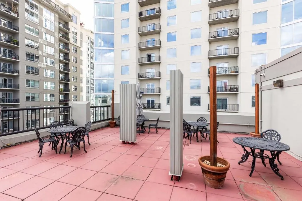 275 13th Street Ne Unit 1106, Atlanta, Georgia 30309, 1 Bedroom Bedrooms, ,1 BathroomBathrooms,Residential,For Sale,275 13th Street Ne Unit 1106,7634921