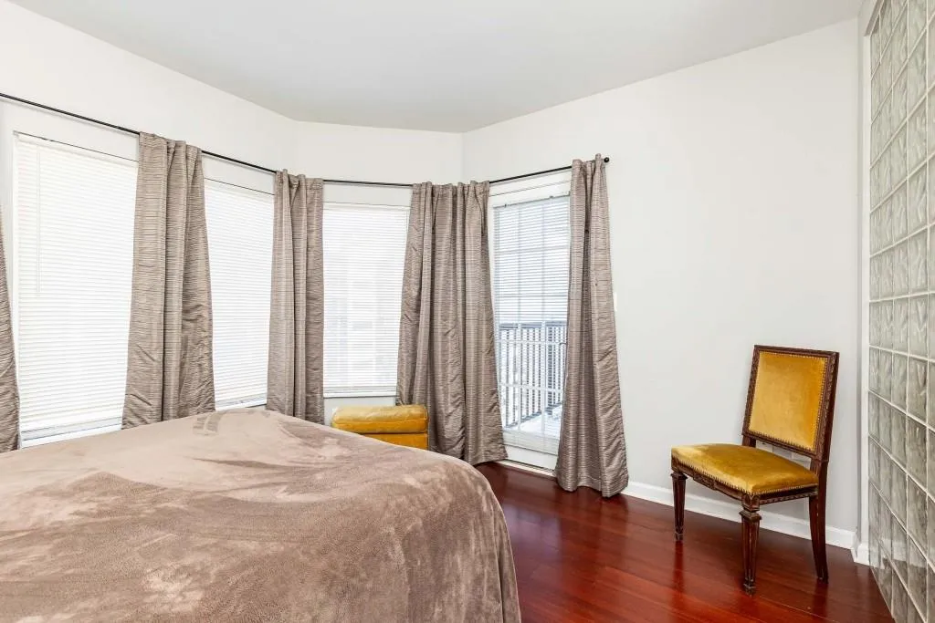 275 13th Street Ne Unit 1106, Atlanta, Georgia 30309, 1 Bedroom Bedrooms, ,1 BathroomBathrooms,Residential,For Sale,275 13th Street Ne Unit 1106,7634921