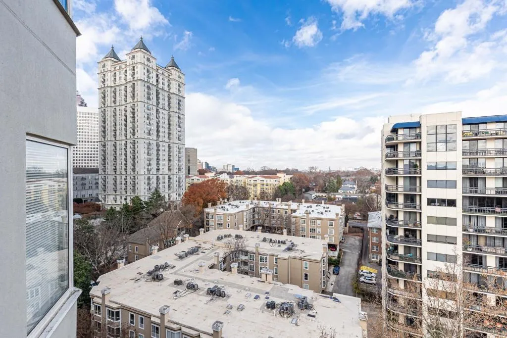 275 13th Street Ne Unit 1106, Atlanta, Georgia 30309, 1 Bedroom Bedrooms, ,1 BathroomBathrooms,Residential,For Sale,275 13th Street Ne Unit 1106,7634921