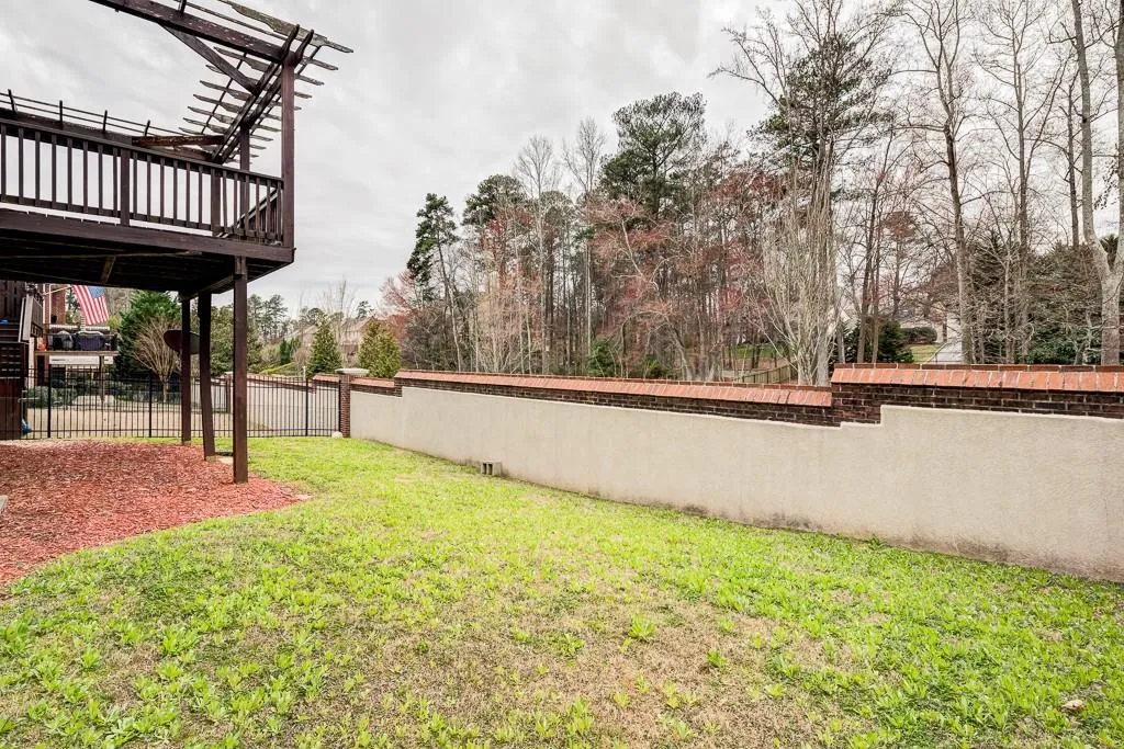 260 Wembley Circle, Sandy Springs, Georgia 30328, 6 Bedrooms Bedrooms, ,6 BathroomsBathrooms,Residential,Sold,260 Wembley Circle,5812866