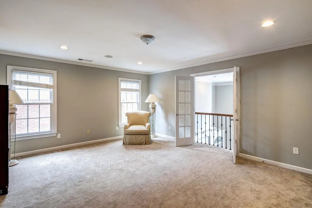 260 Wembley Circle, Sandy Springs, Georgia 30328, 6 Bedrooms Bedrooms, ,6 BathroomsBathrooms,Residential,Sold,260 Wembley Circle,5812866