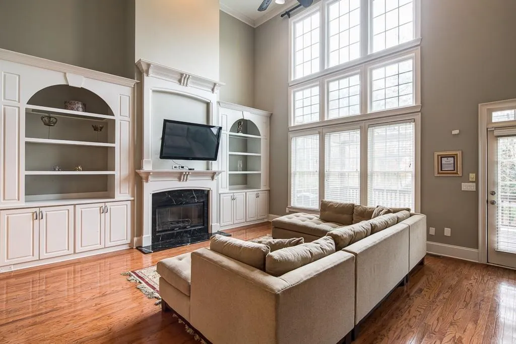 260 Wembley Circle, Sandy Springs, Georgia 30328, 6 Bedrooms Bedrooms, ,6 BathroomsBathrooms,Residential,Sold,260 Wembley Circle,5812866