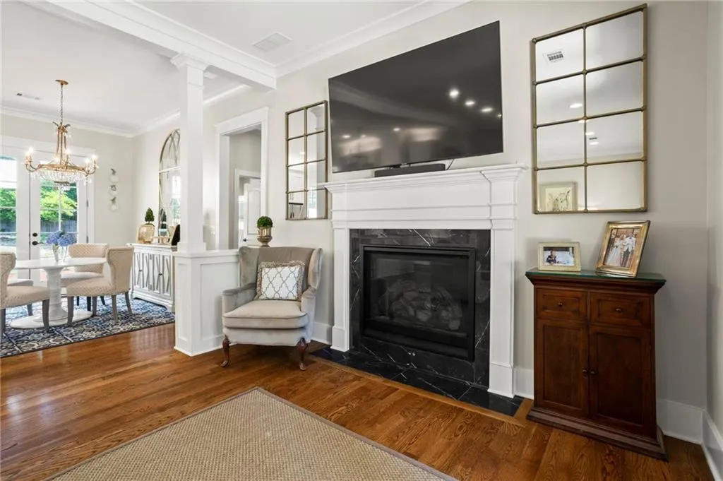 388 Meadowbrook Drive Ne, Atlanta, Georgia 30342, 5 Bedrooms Bedrooms, ,3 BathroomsBathrooms,Residential,Sold,388 Meadowbrook Drive Ne,7401514