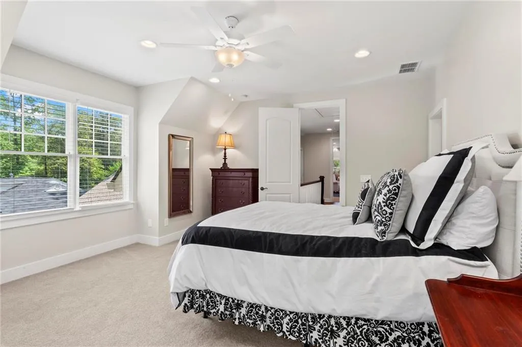 388 Meadowbrook Drive Ne, Atlanta, Georgia 30342, 5 Bedrooms Bedrooms, ,3 BathroomsBathrooms,Residential,Sold,388 Meadowbrook Drive Ne,7401514