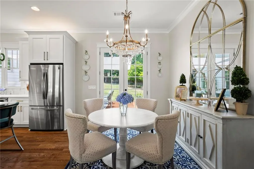 388 Meadowbrook Drive Ne, Atlanta, Georgia 30342, 5 Bedrooms Bedrooms, ,3 BathroomsBathrooms,Residential,Sold,388 Meadowbrook Drive Ne,7401514