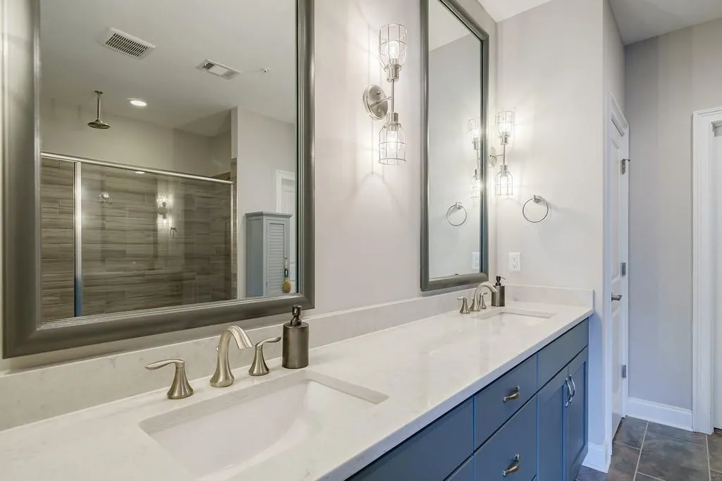 6417 Lucent Lane, Atlanta, Georgia 30328, 4 Bedrooms Bedrooms, ,4 BathroomsBathrooms,Residential,Sold,6417 Lucent Lane,7102192