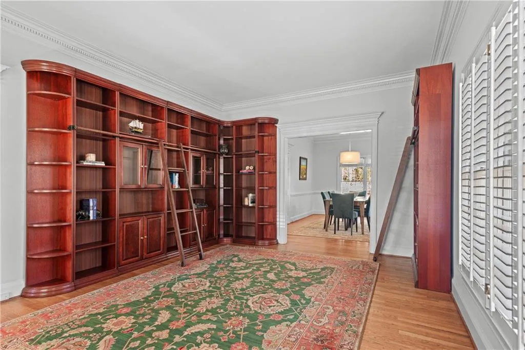Living room - potential library / study / music room.