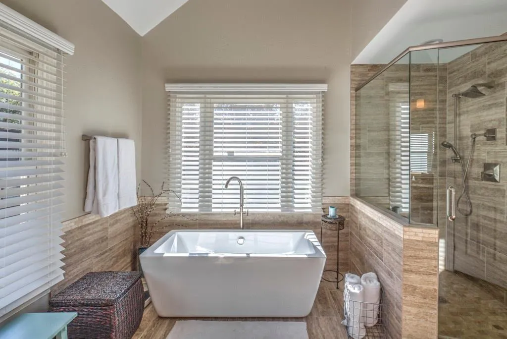 85 W Battery Place, Atlanta, Georgia 30342, 4 Bedrooms Bedrooms, ,3 BathroomsBathrooms,Residential,Sold,85 W Battery Place,5778324