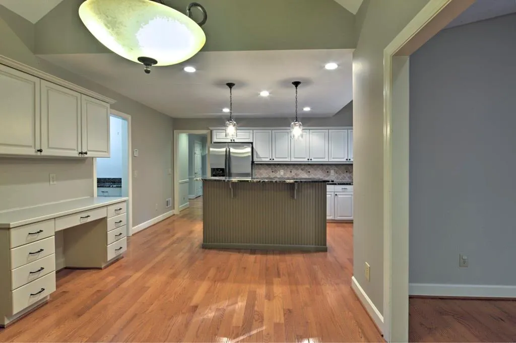 85 W Battery Place, Atlanta, Georgia 30342, 4 Bedrooms Bedrooms, ,3 BathroomsBathrooms,Residential,Sold,85 W Battery Place,5778324