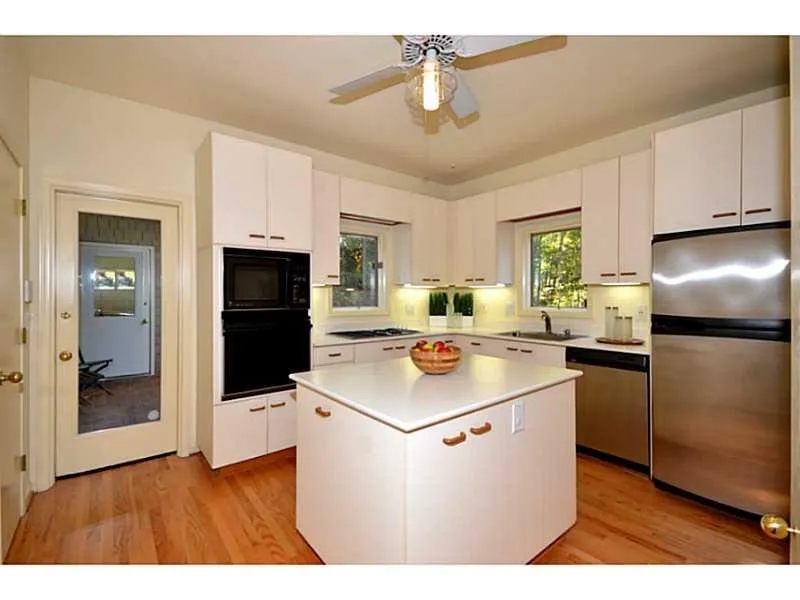 66 Burdette Road, Sandy Springs, Georgia 30327, 4 Bedrooms Bedrooms, ,3 BathroomsBathrooms,Residential,Sold,66 Burdette Road,5218310