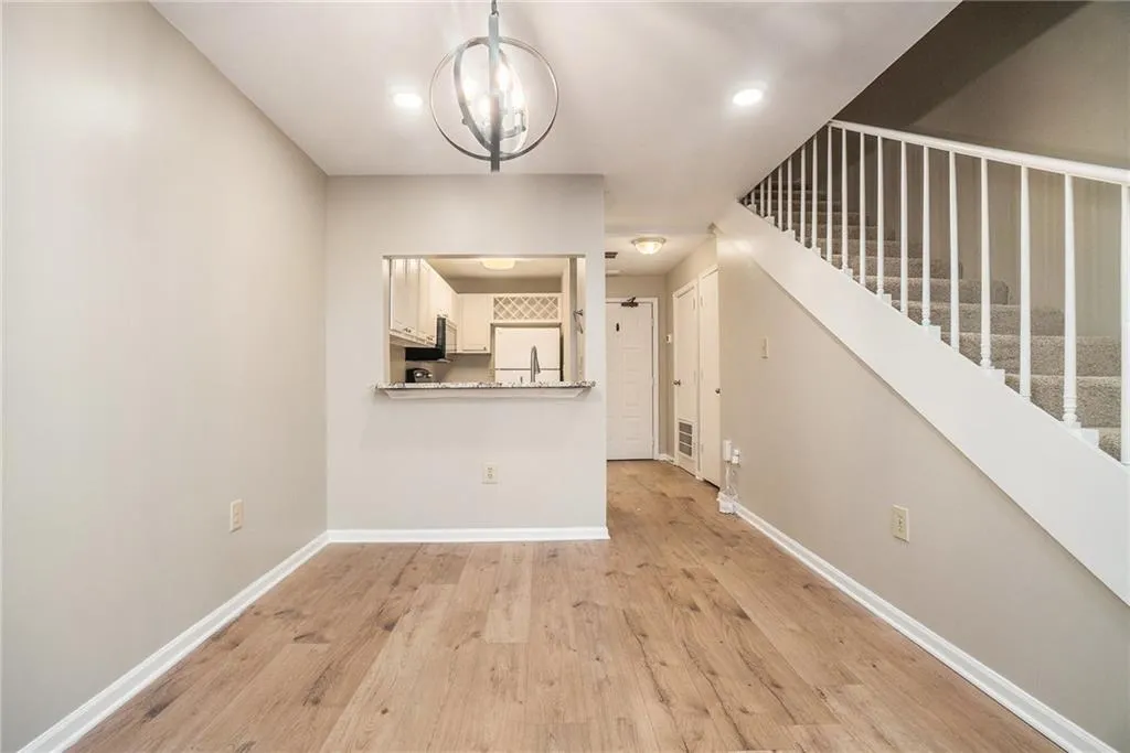 3655 Habersham Road Ne Unit A314, Atlanta, Georgia 30305, 1 Bedroom Bedrooms, ,1 BathroomBathrooms,Residential,For Sale,3655 Habersham Road Ne Unit A314,7626527