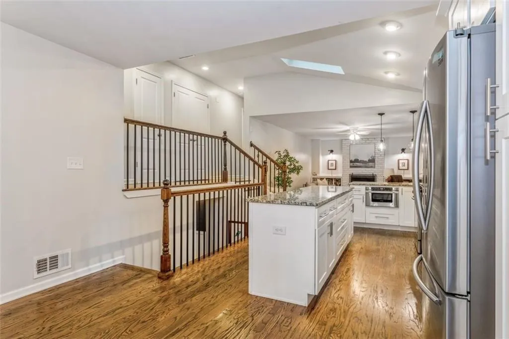 5655 Colton Drive, Atlanta, Georgia 30342, 3 Bedrooms Bedrooms, ,3 BathroomsBathrooms,Residential,Sold,5655 Colton Drive,7101687