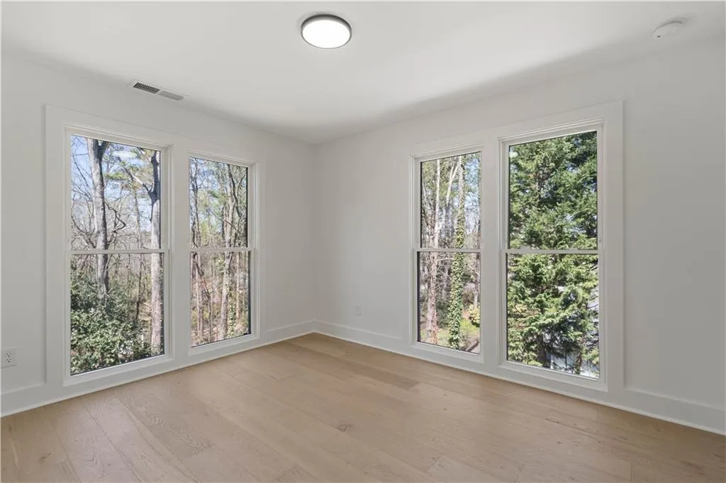 6750 Castleton Drive, Sandy Springs, Georgia 30328, 5 Bedrooms Bedrooms, ,6 BathroomsBathrooms,Residential,Sold,6750 Castleton Drive,7192377