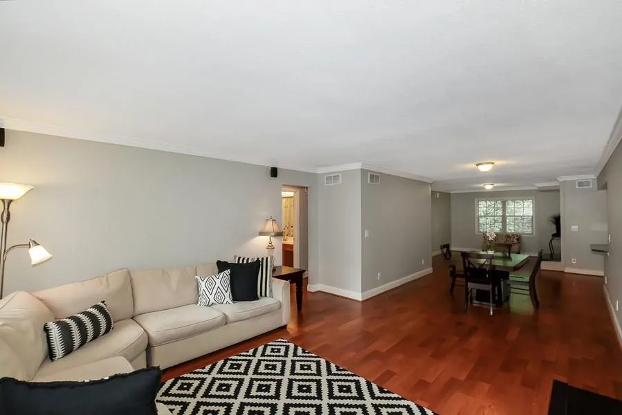 750 Dalrymple Road Unit I-3, Atlanta, Georgia 30328, 3 Bedrooms Bedrooms, ,2 BathroomsBathrooms,Residential,Sold,750 Dalrymple Road Unit I-3,6060600