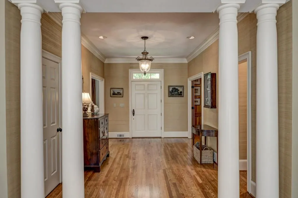 15 Old Stratton Chase, Sandy Springs, Georgia 30328, 5 Bedrooms Bedrooms, ,4 BathroomsBathrooms,Residential,Sold,15 Old Stratton Chase,5836961