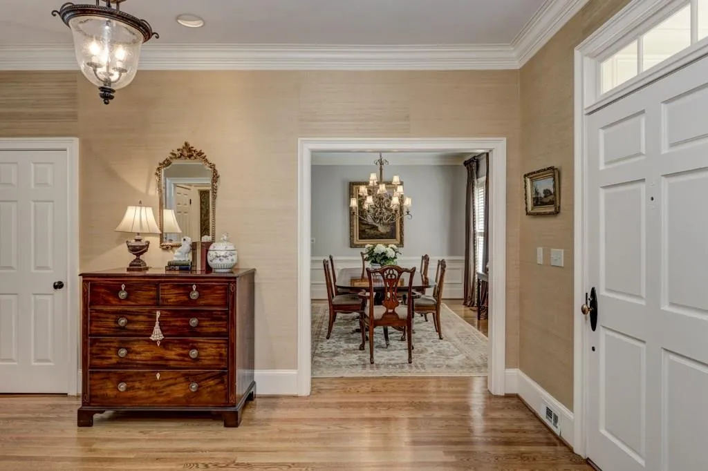 15 Old Stratton Chase, Sandy Springs, Georgia 30328, 5 Bedrooms Bedrooms, ,4 BathroomsBathrooms,Residential,Sold,15 Old Stratton Chase,5836961