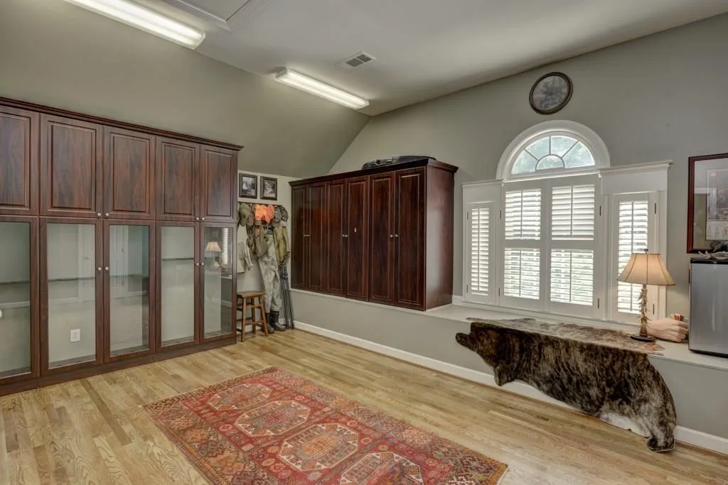 15 Old Stratton Chase, Sandy Springs, Georgia 30328, 5 Bedrooms Bedrooms, ,4 BathroomsBathrooms,Residential,Sold,15 Old Stratton Chase,5836961