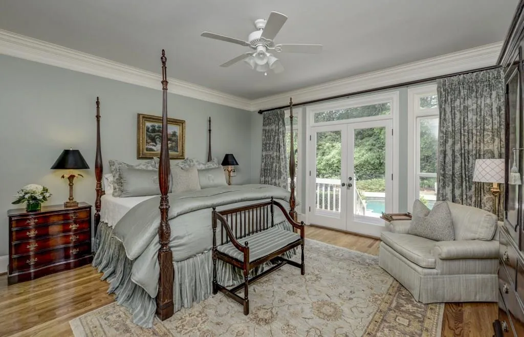 15 Old Stratton Chase, Sandy Springs, Georgia 30328, 5 Bedrooms Bedrooms, ,4 BathroomsBathrooms,Residential,Sold,15 Old Stratton Chase,5836961