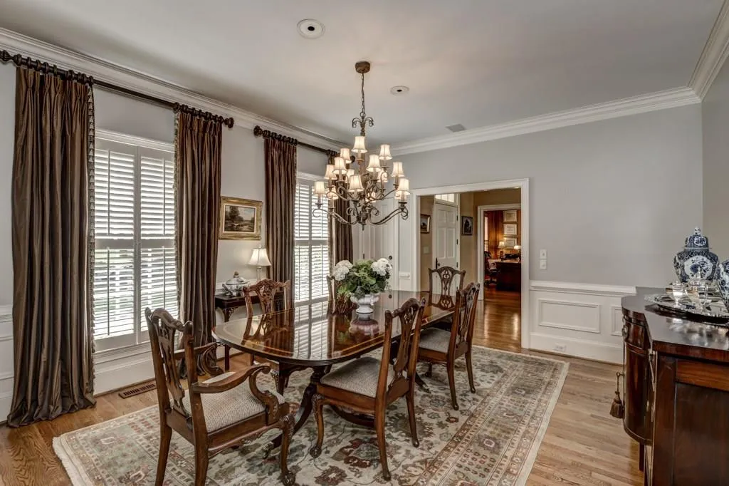 15 Old Stratton Chase, Sandy Springs, Georgia 30328, 5 Bedrooms Bedrooms, ,4 BathroomsBathrooms,Residential,Sold,15 Old Stratton Chase,5836961