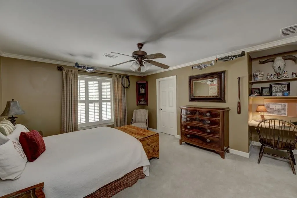 15 Old Stratton Chase, Sandy Springs, Georgia 30328, 5 Bedrooms Bedrooms, ,4 BathroomsBathrooms,Residential,Sold,15 Old Stratton Chase,5836961