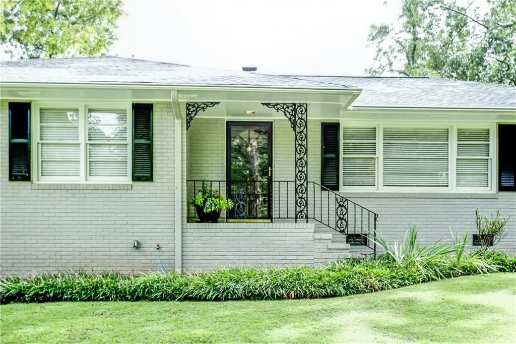 365 Highbrook Drive Ne, Atlanta, Georgia 30342, 3 Bedrooms Bedrooms, ,2 BathroomsBathrooms,Residential,Sold,365 Highbrook Drive Ne,5892716