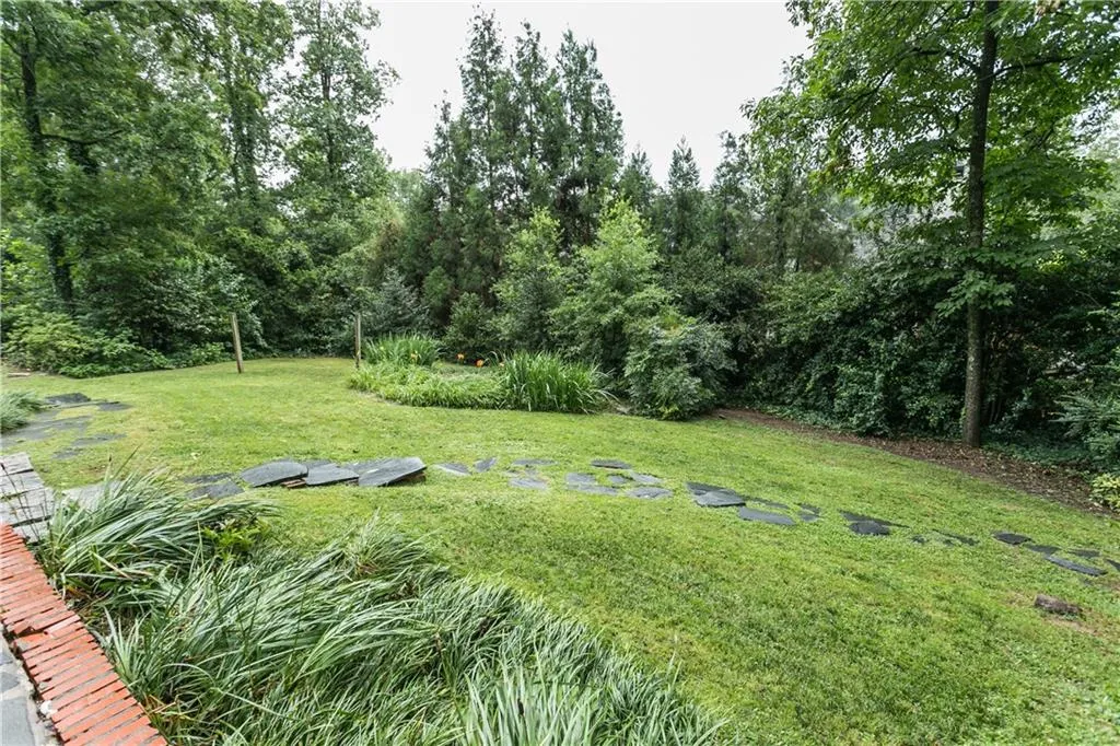 365 Highbrook Drive Ne, Atlanta, Georgia 30342, 3 Bedrooms Bedrooms, ,2 BathroomsBathrooms,Residential,Sold,365 Highbrook Drive Ne,5892716