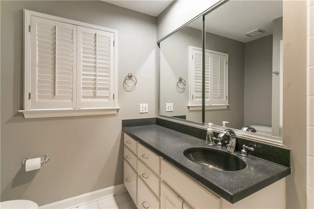 365 Highbrook Drive Ne, Atlanta, Georgia 30342, 3 Bedrooms Bedrooms, ,2 BathroomsBathrooms,Residential,Sold,365 Highbrook Drive Ne,5892716