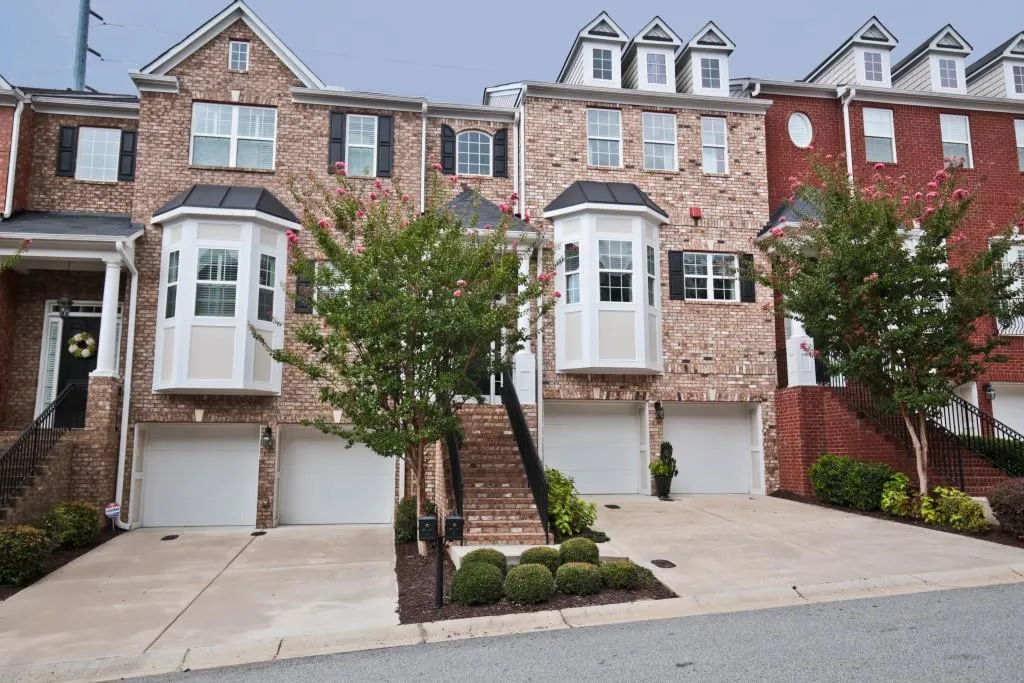 1604 Rivergreen Court Se Unit 19, Atlanta, Georgia 30339, 3 Bedrooms Bedrooms, ,3 BathroomsBathrooms,Residential,Sold,1604 Rivergreen Court Se Unit 19,5739140