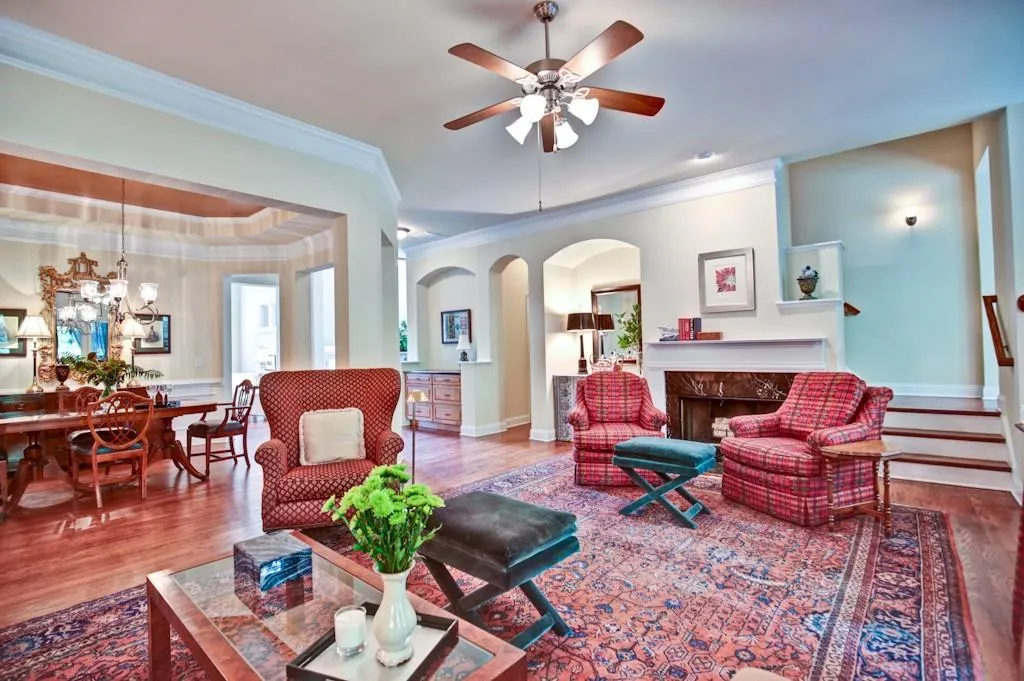 1604 Rivergreen Court Se Unit 19, Atlanta, Georgia 30339, 3 Bedrooms Bedrooms, ,3 BathroomsBathrooms,Residential,Sold,1604 Rivergreen Court Se Unit 19,5739140