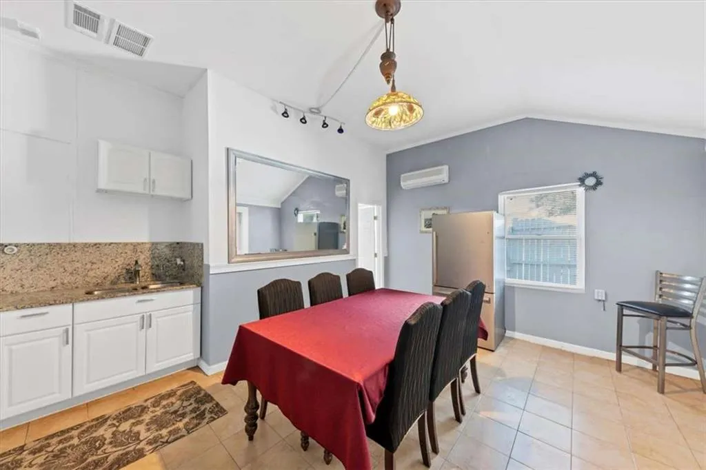 1410 N Druid Hills Road N, Brookhaven, Georgia 30319, 7 Bedrooms Bedrooms, 0 ,4 BathroomsBathrooms,Residential,For Sale,1410 N Druid Hills Road N,7695069