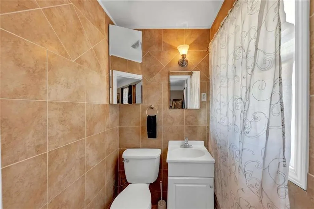 1410 N Druid Hills Road N, Brookhaven, Georgia 30319, 7 Bedrooms Bedrooms, 0 ,4 BathroomsBathrooms,Residential,For Sale,1410 N Druid Hills Road N,7695069