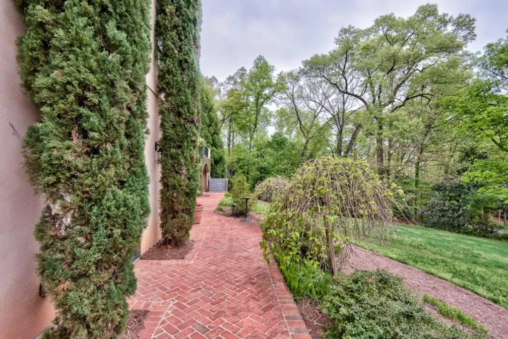 5215 Riverview Road, Atlanta, Georgia 30327, 6 Bedrooms Bedrooms, ,6 BathroomsBathrooms,Residential,Sold,5215 Riverview Road,5514052