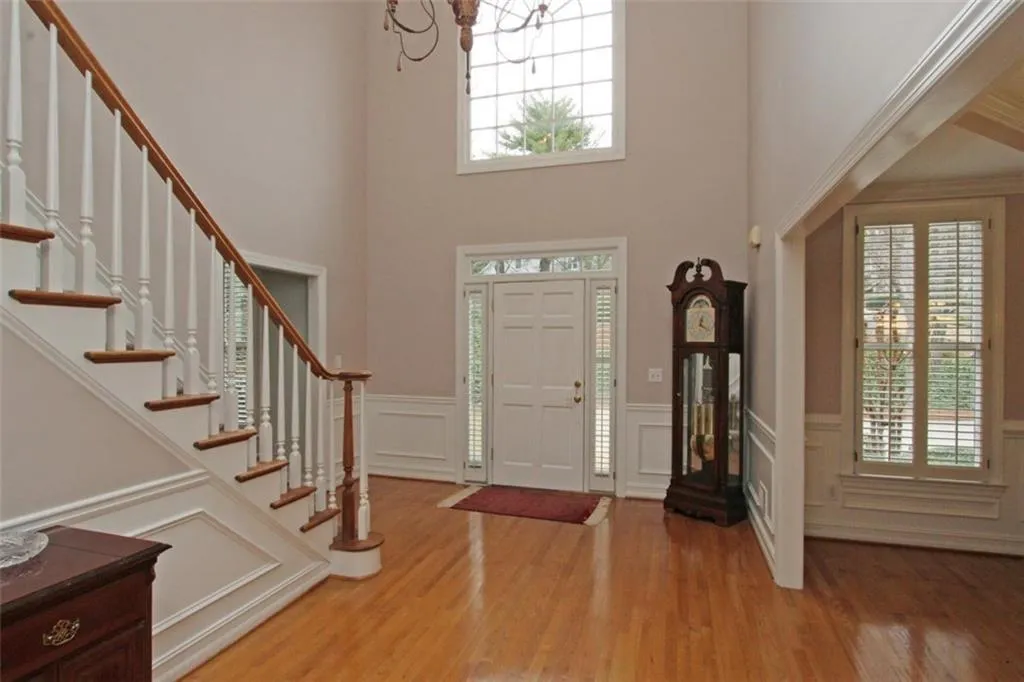 5795 De Claire Court, Sandy Springs, Georgia 30328, 4 Bedrooms Bedrooms, ,5 BathroomsBathrooms,Residential,Sold,5795 De Claire Court,5792274