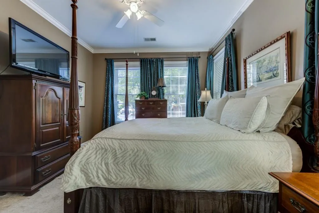 5415 Northland Drive Unit 102, Atlanta, Georgia 30342, 1 Bedroom Bedrooms, ,1 BathroomBathrooms,Residential,Sold,5415 Northland Drive Unit 102,6091278