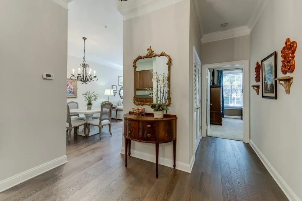 5415 Northland Drive Unit 102, Atlanta, Georgia 30342, 1 Bedroom Bedrooms, ,1 BathroomBathrooms,Residential,Sold,5415 Northland Drive Unit 102,6091278