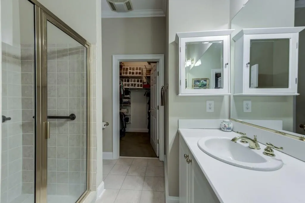 5415 Northland Drive Unit 102, Atlanta, Georgia 30342, 1 Bedroom Bedrooms, ,1 BathroomBathrooms,Residential,Sold,5415 Northland Drive Unit 102,6091278