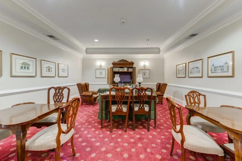 5415 Northland Drive Unit 102, Atlanta, Georgia 30342, 1 Bedroom Bedrooms, ,1 BathroomBathrooms,Residential,Sold,5415 Northland Drive Unit 102,6091278
