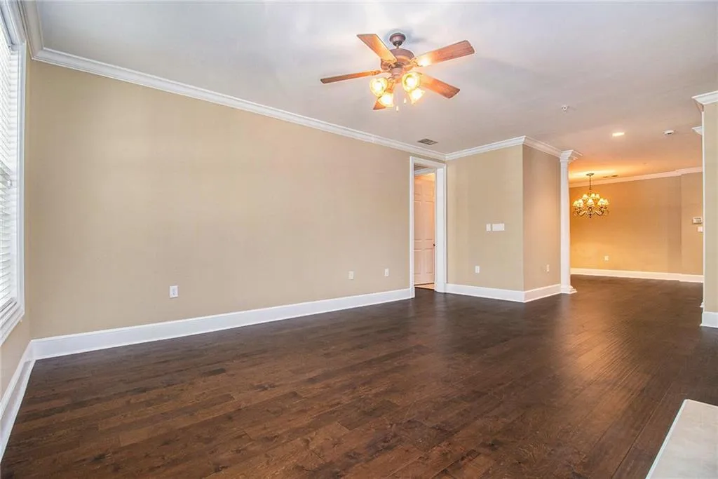 4810 Ivy Ridge Drive Se Unit 204, Smyrna, Georgia 30339, 2 Bedrooms Bedrooms, ,2 BathroomsBathrooms,Residential,For Sale,4810 Ivy Ridge Drive Se Unit 204,7613987