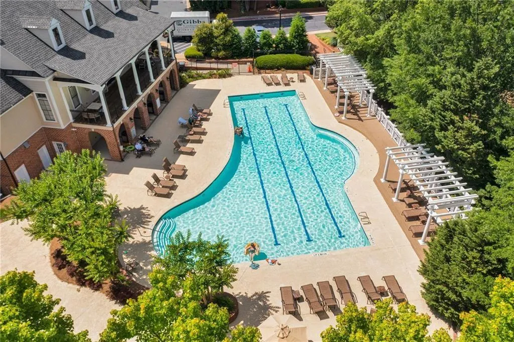 4810 Ivy Ridge Drive Se Unit 204, Smyrna, Georgia 30339, 2 Bedrooms Bedrooms, ,2 BathroomsBathrooms,Residential,For Sale,4810 Ivy Ridge Drive Se Unit 204,7613987