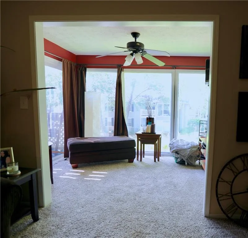 207 Natchez Trace, Sandy Springs, Georgia 30350, 2 Bedrooms Bedrooms, ,1 BathroomBathrooms,Residential,Sold,207 Natchez Trace,6566712