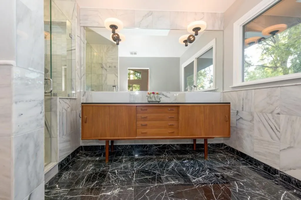 1060 Winding Creek Trail, Sandy Springs, Georgia 30328, 4 Bedrooms Bedrooms, ,3 BathroomsBathrooms,Residential,Sold,1060 Winding Creek Trail,5753155