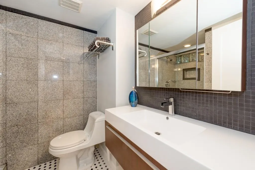 1060 Winding Creek Trail, Sandy Springs, Georgia 30328, 4 Bedrooms Bedrooms, ,3 BathroomsBathrooms,Residential,Sold,1060 Winding Creek Trail,5753155