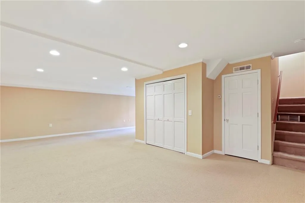 6293 Mountain Brook Way, Sandy Springs, Georgia 30328, 6 Bedrooms Bedrooms, ,4 BathroomsBathrooms,Residential,Sold,6293 Mountain Brook Way,7013527