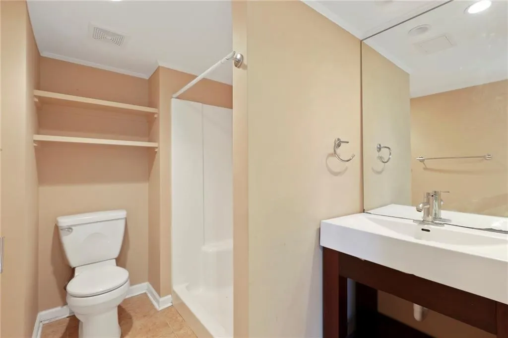 6293 Mountain Brook Way, Sandy Springs, Georgia 30328, 6 Bedrooms Bedrooms, ,4 BathroomsBathrooms,Residential,Sold,6293 Mountain Brook Way,7013527