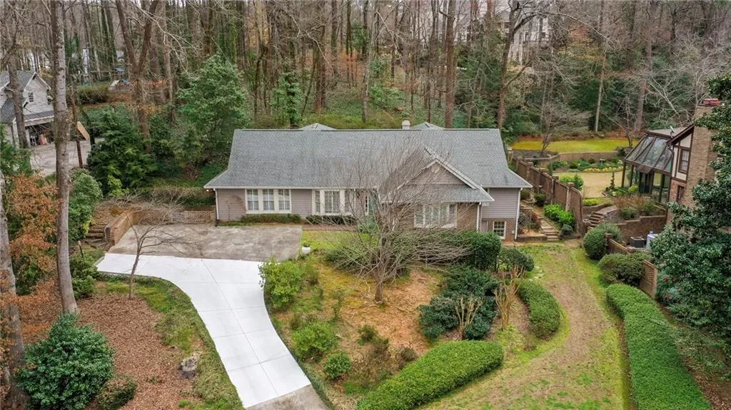 6293 Mountain Brook Way, Sandy Springs, Georgia 30328, 6 Bedrooms Bedrooms, ,4 BathroomsBathrooms,Residential,Sold,6293 Mountain Brook Way,7013527